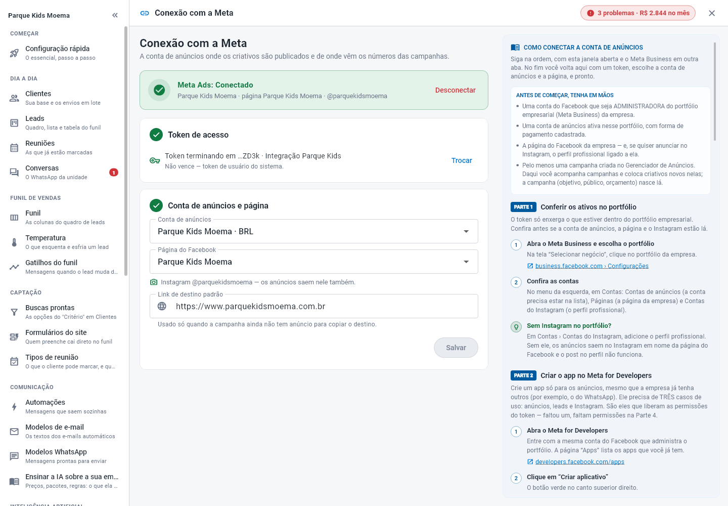 Tela Conexão com a Meta conectada, com o token, a conta de anúncios, a página do Facebook, o Instagram e o link de destino, e o guia à direita